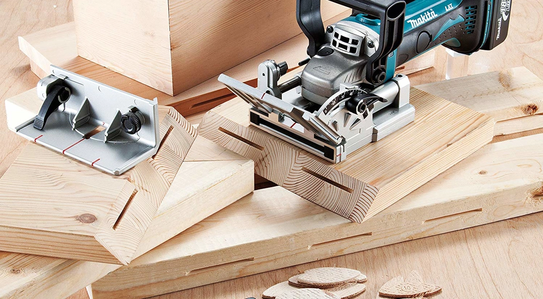 Cordless Biscuit Jointer Makita DPJ180RMJ GAP Group