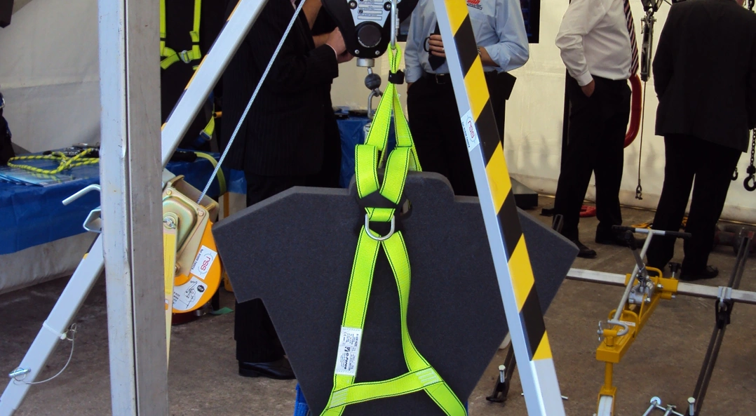 Safety Tripod & Winch Recovery Winch 18m GAP Group